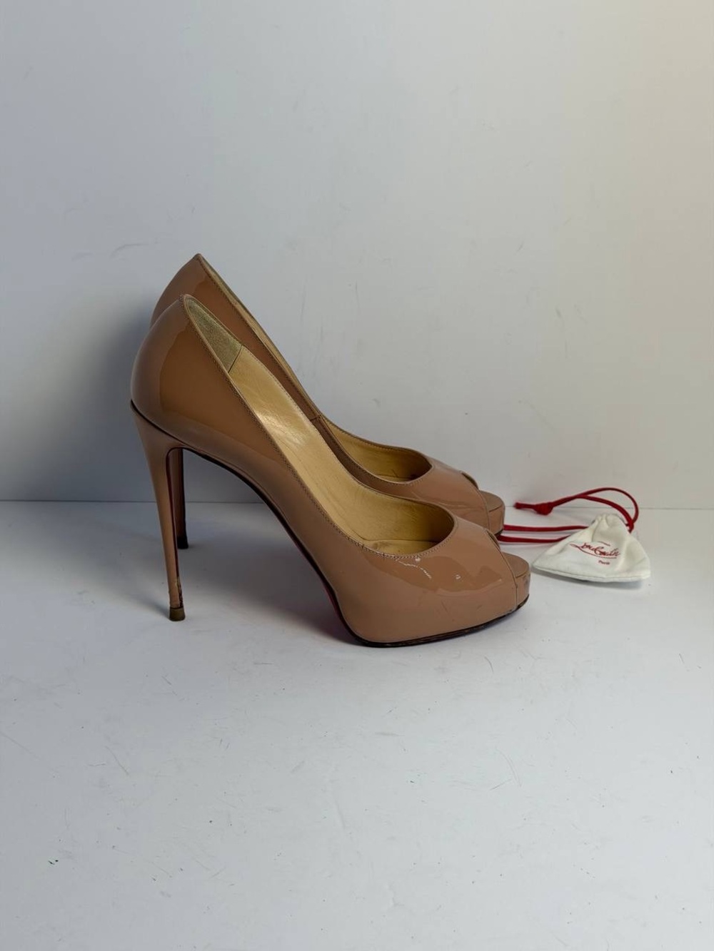 Christian Louboutin New Very Prive Patent Leather Peep Toe Pumps Stiletto Heels
